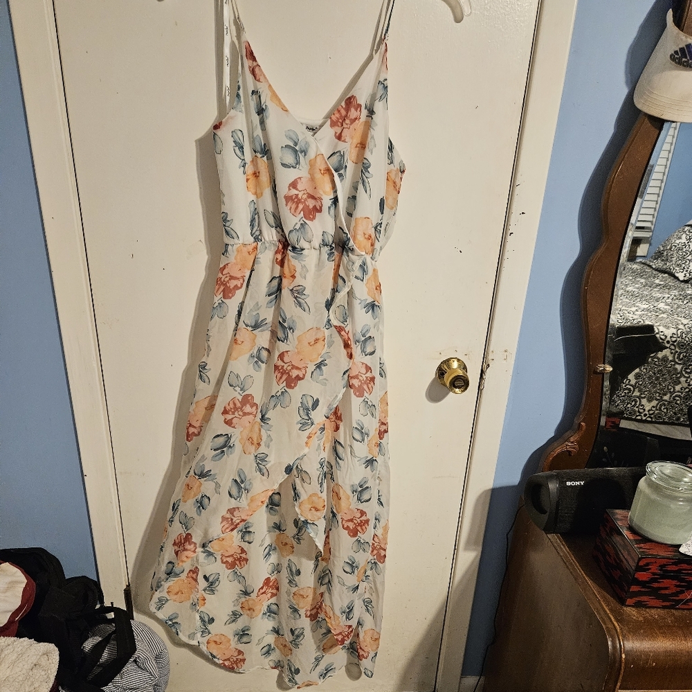 Woman's dress by papaya